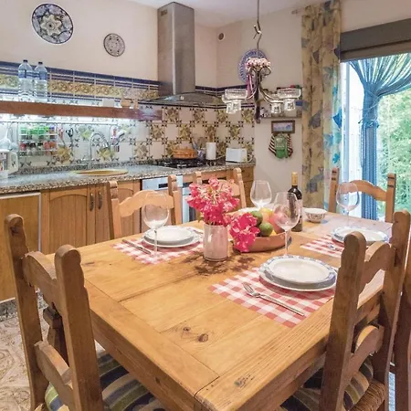 Beautiful In With Kitchen 펜션 *